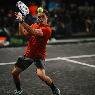 Enzo Chua padel coach