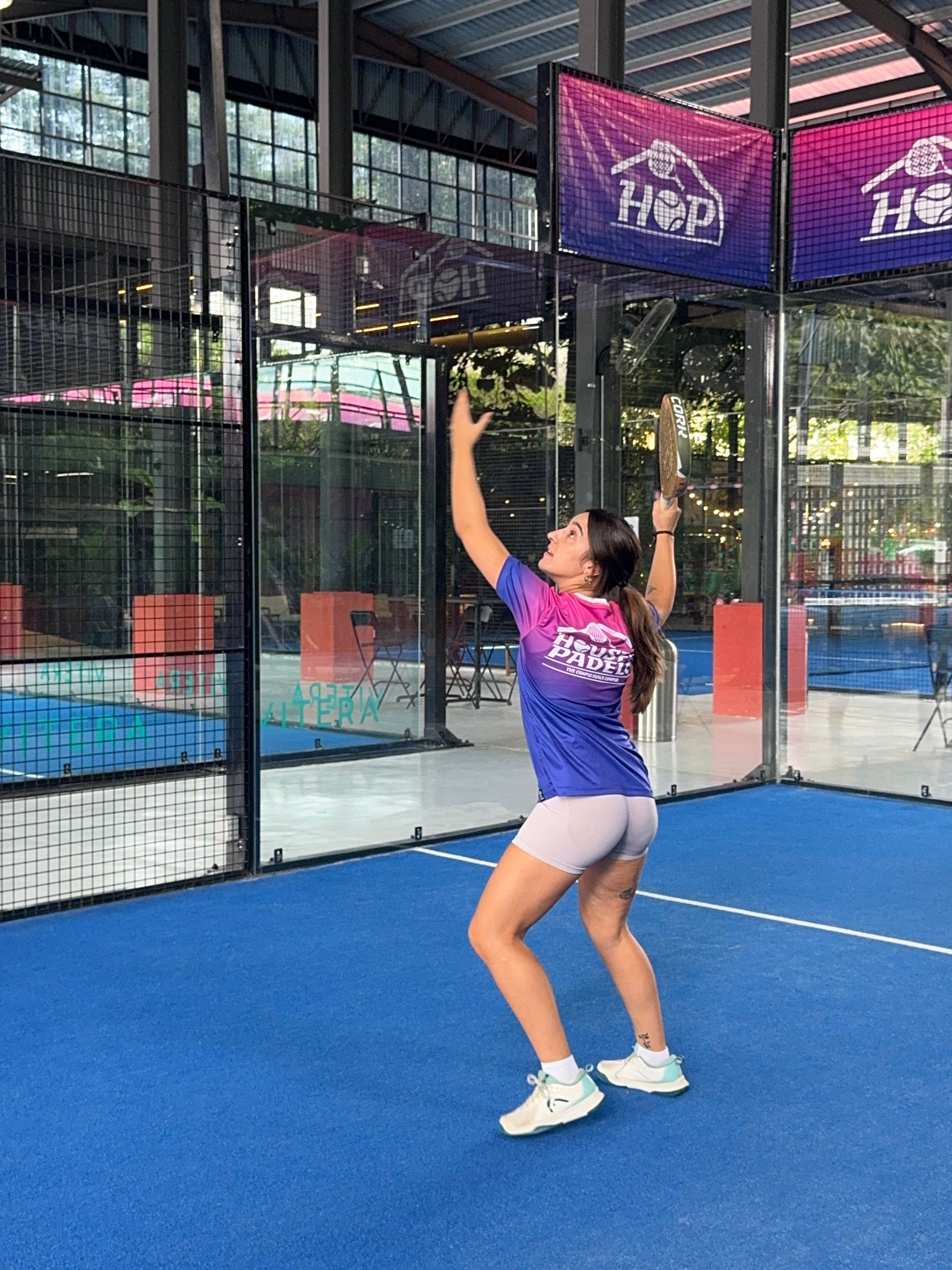 Maria Gallardo padel coach