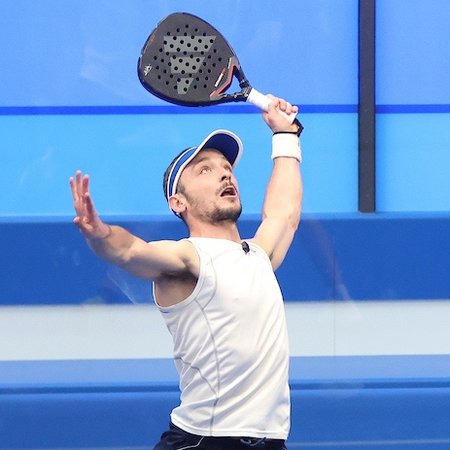 Kristian Lofts padel coach