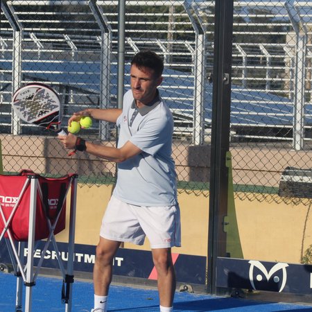 Robert Palanca padel coach