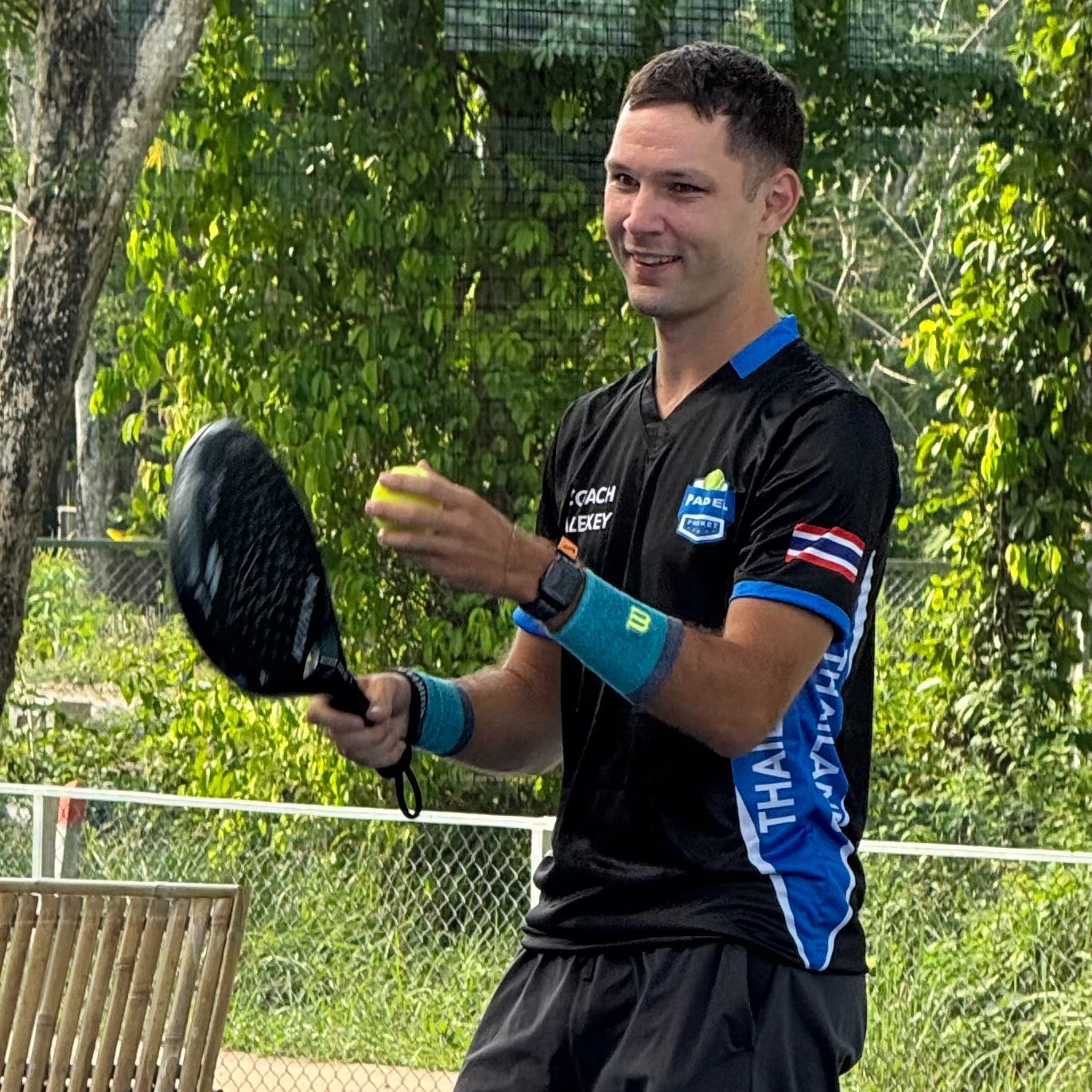 Aleksei Manukalov padel coach