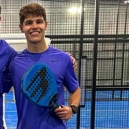 Javi Navarro Rey padel coach