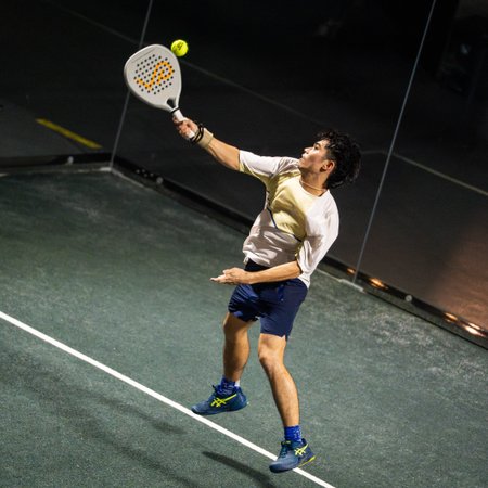 Amien Johari padel coach